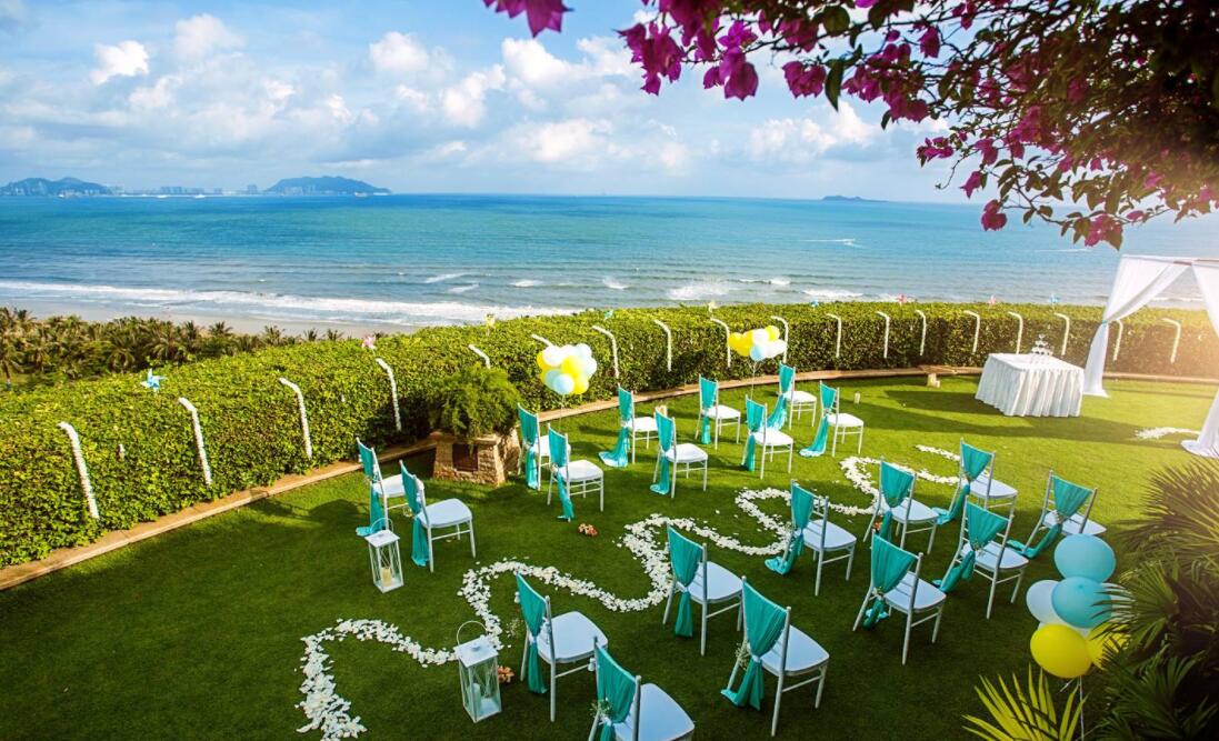 大理旅行社打破傳統(tǒng)個(gè)人婚禮旅游策劃