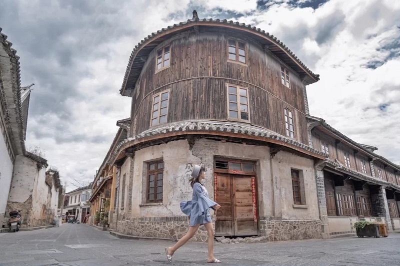 大理是風(fēng)花雪月的故鄉(xiāng)，也是你的詩與遠(yuǎn)方