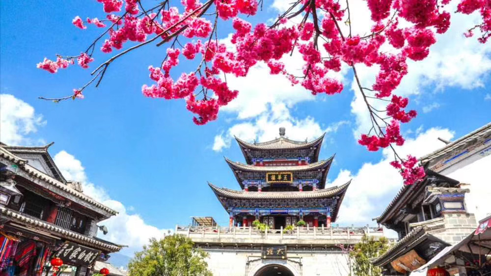 大理古城《茶馬集市》定向?qū)殘F(tuán)建拓展活動