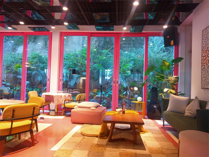 大理詩(shī)莉莉愛(ài)的美宿館海景酒店