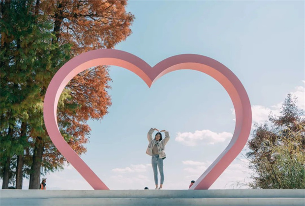 大理旅游：大理旅行社：情人節(jié)游玩指南，大理這些游玩地甜度100%